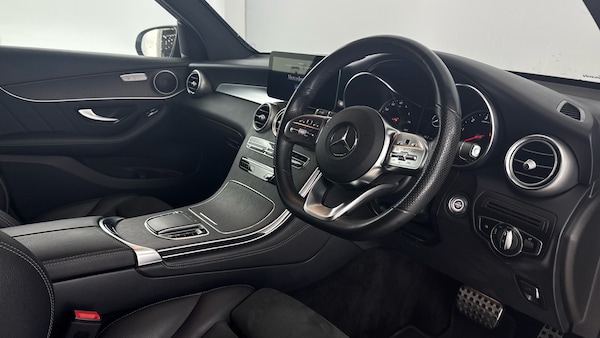 Used Mercedes-Benz GLC 2019 for sale - 76186223: Photo 9