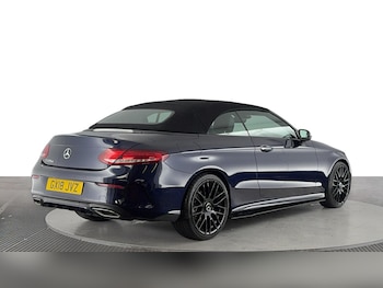 Used Mercedes-Benz C-Class 2018 for sale - 76040358: Photo 4
