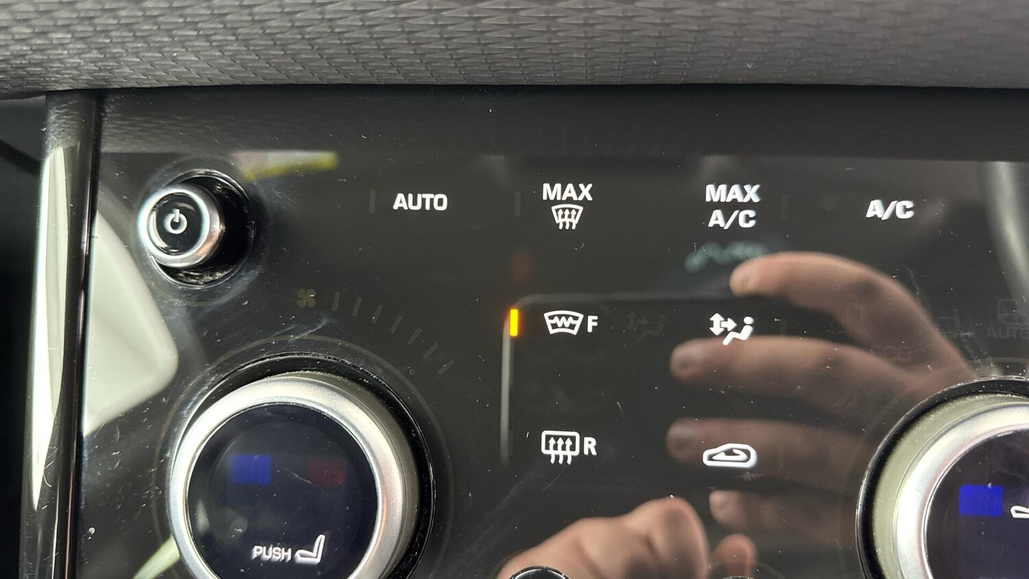 Used Land Rover Range Rover Evoque 2022 for sale - 78086151: Photo 33