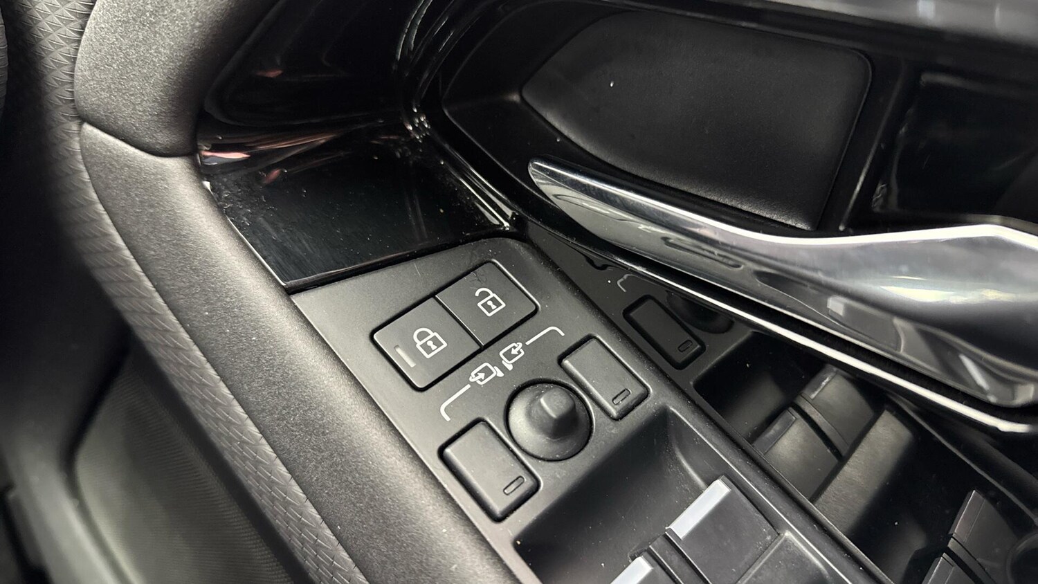 Used Land Rover Range Rover Evoque 2022 for sale - 78086151: Photo 37