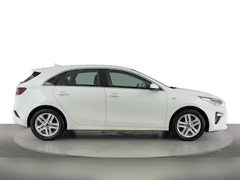 Used Kia Ceed 2019 for sale - 76076203: Photo