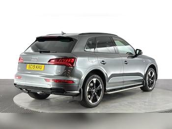 Used Audi Q5 2019 for sale - 79576577: Photo