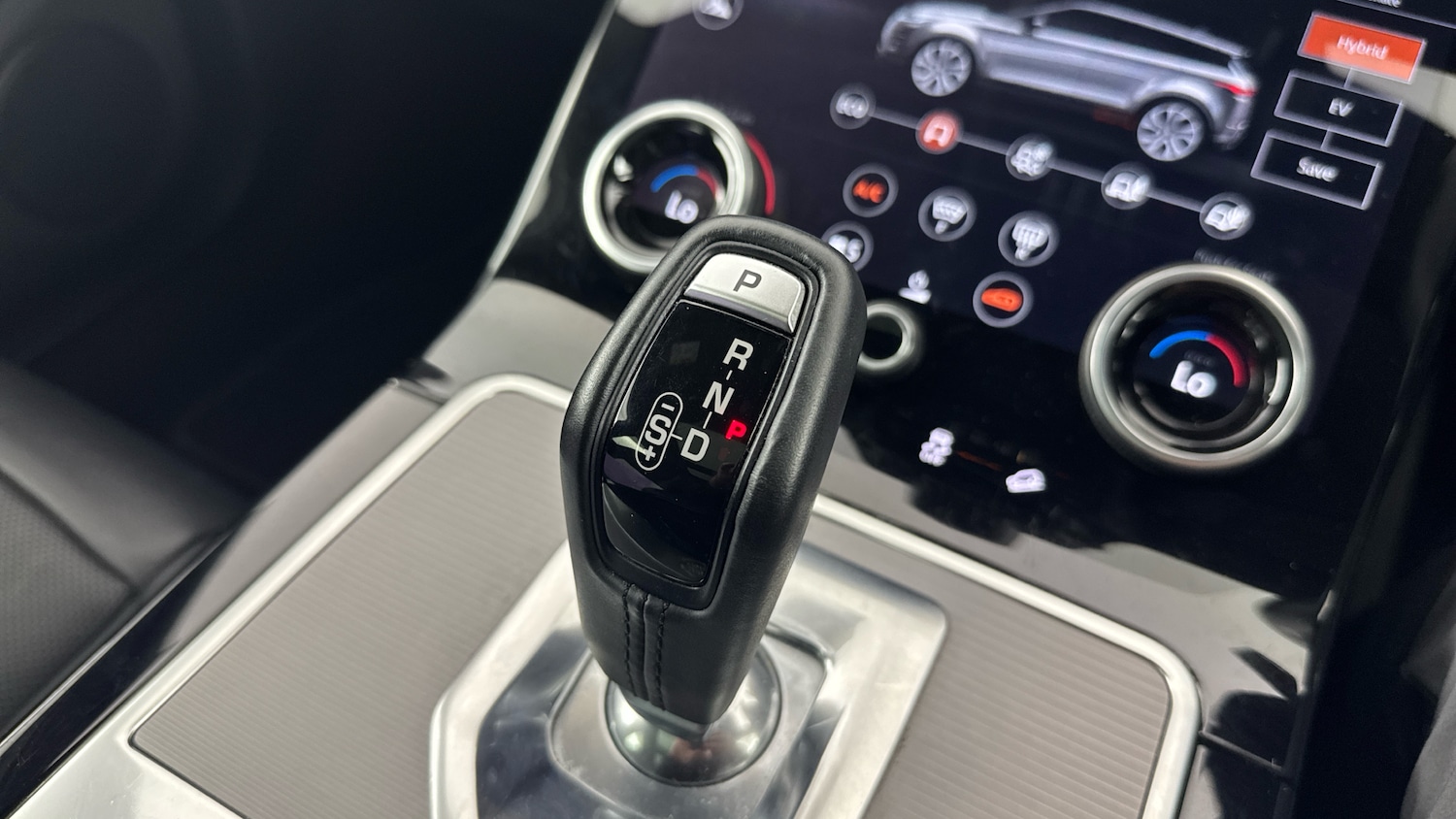 Used Land Rover Range Rover Evoque 2020 for sale - 76102657: Photo 55