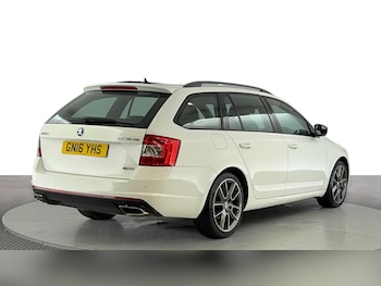 Used Skoda Octavia 2016 for sale - 76102644: Photo 4