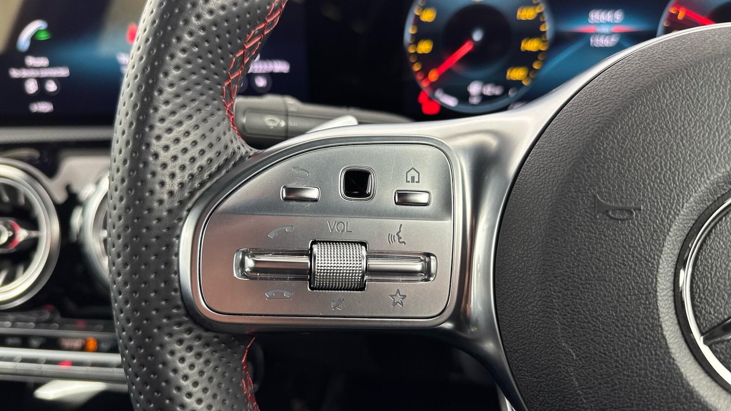 Used Mercedes-Benz A-Class 2022 for sale - 77683279: Photo 21