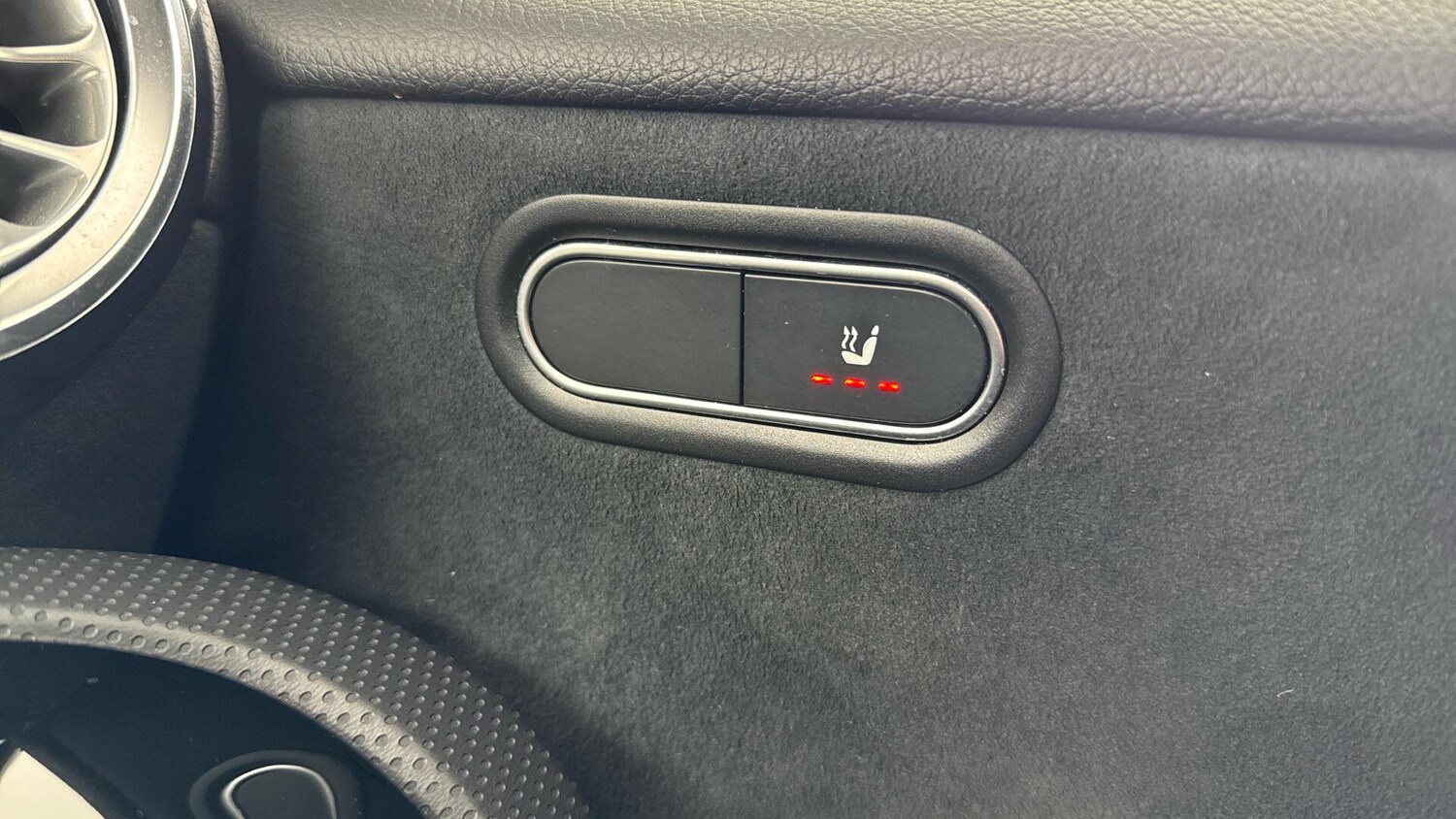 Used Mercedes-Benz A-Class 2022 for sale - 77683279: Photo 30