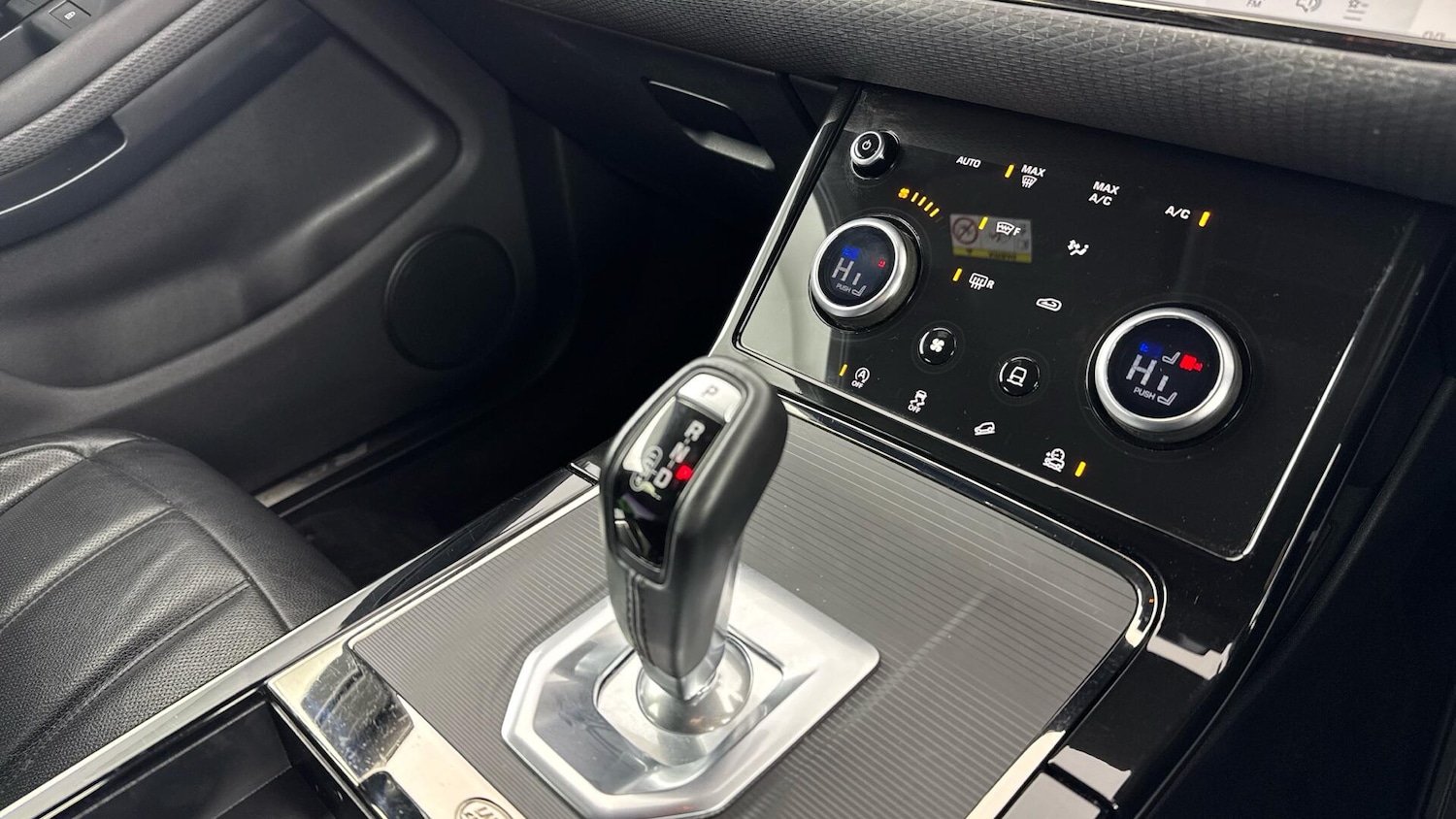 Used Land Rover Range Rover Evoque 2022 for sale - 77345561: Photo 16