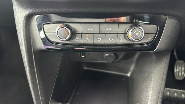 Used Vauxhall Corsa 2023 for sale - 76040351: Photo 16