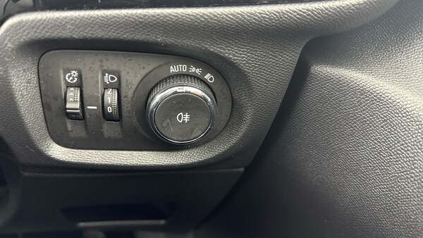 Used Vauxhall Corsa 2023 for sale - 76040351: Photo 57