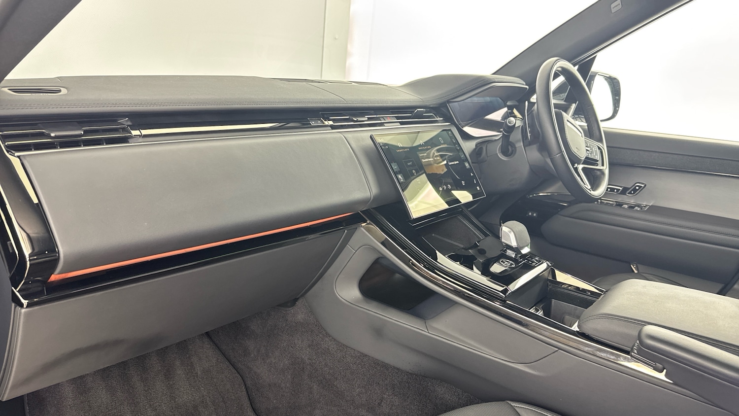 Used Land Rover Range Rover Sport 2024 for sale - 76035665: Photo 9