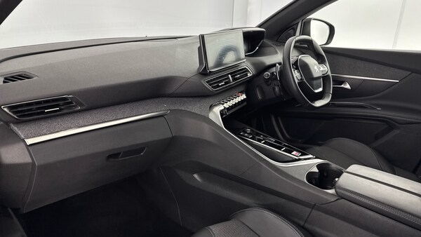 Used Peugeot 3008 2024 for sale - 75999378: Photo 10