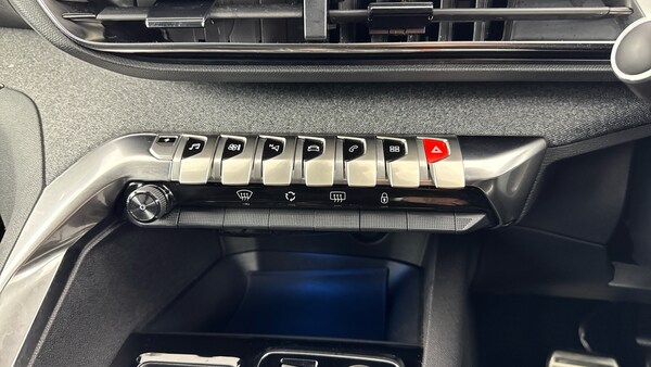 Used Peugeot 3008 2024 for sale - 75999378: Photo 55