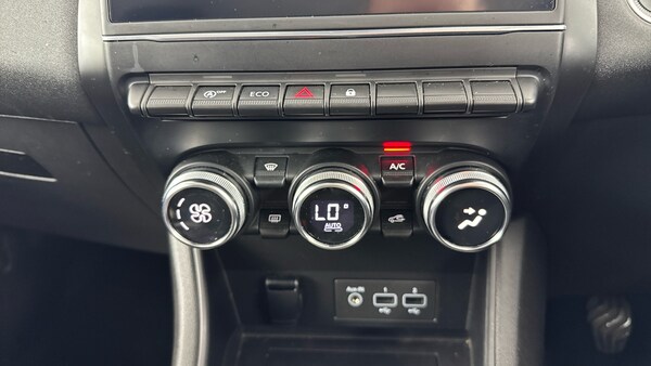 Used Renault Captur 2020 for sale - 76115640: Photo 54