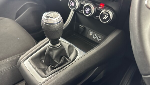 Used Renault Captur 2020 for sale - 76115640: Photo 55