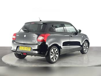 Used Suzuki Swift 2020 for sale - 79645337: Photo