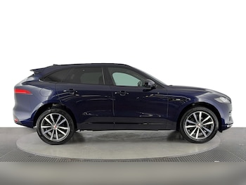 Used Jaguar F-Pace 2019 for sale - 75557464: Photo