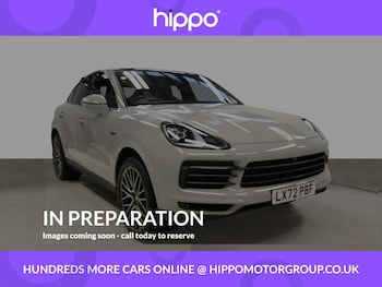 Used Porsche Cayenne 2022 for sale - 77001089: Photo