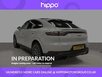 Used Porsche Cayenne 2022 for sale - 77001089: Photo