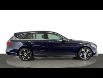 Used Mercedes-Benz C-Class 2020 for sale - 74387020: Photo