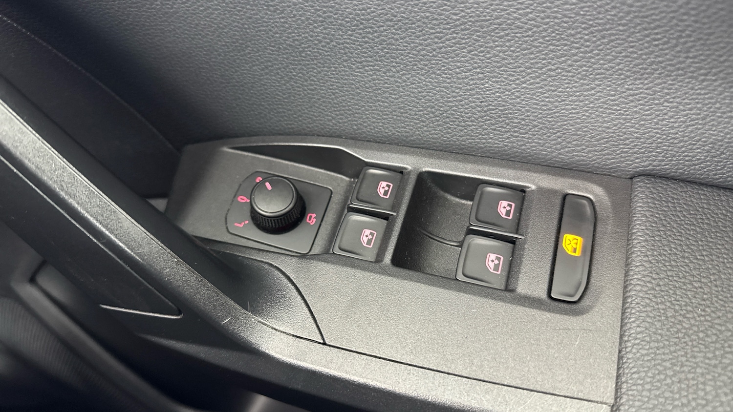 Used SEAT Arona 2019 for sale - 76133829: Photo 24