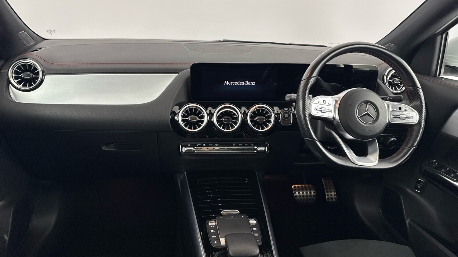 Used Mercedes-Benz EQA 2021 for sale - 75987174: Photo 11