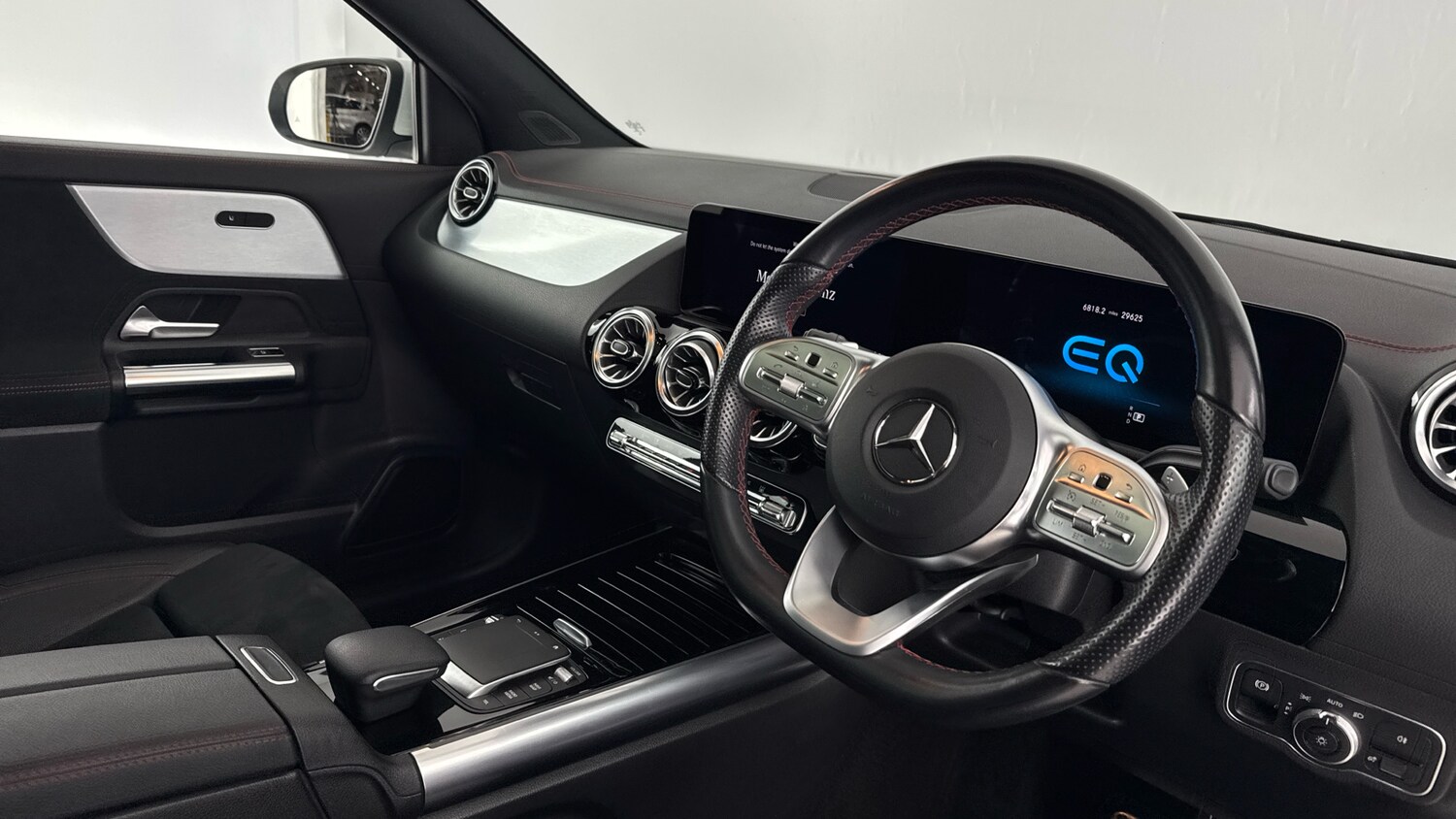 Used Mercedes-Benz EQA 2021 for sale - 75987174: Photo 9