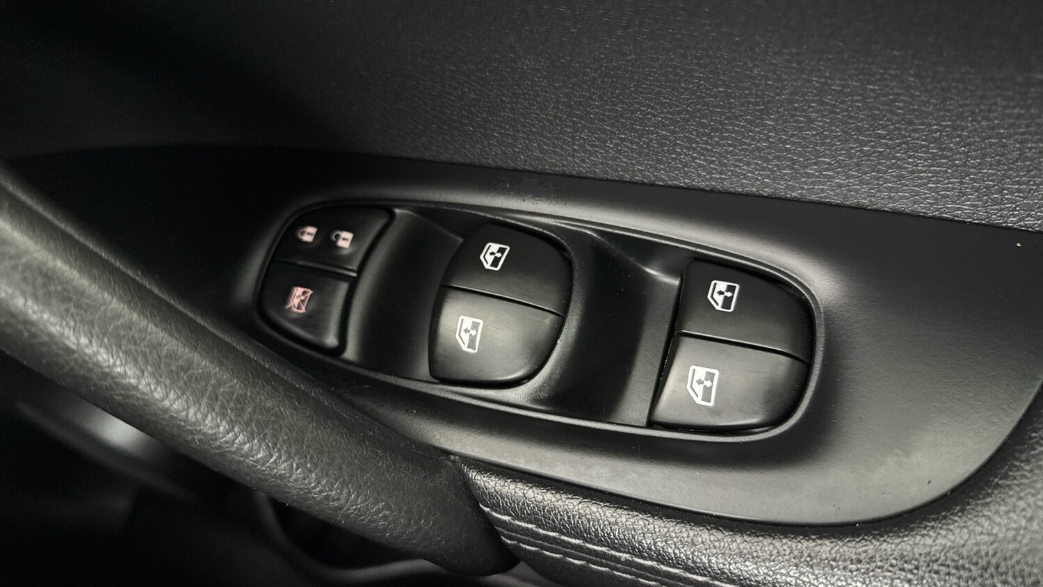 Used Nissan Qashqai 2019 for sale - 76048793: Photo 23