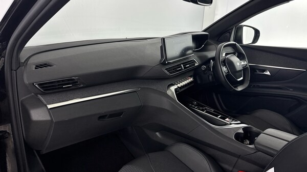 Used Peugeot 3008 2023 for sale - 76040375: Photo 10