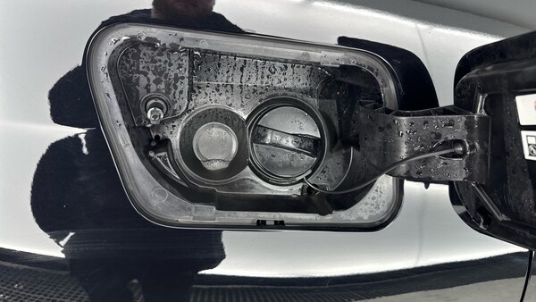 Used Peugeot 3008 2023 for sale - 76040375: Photo 25