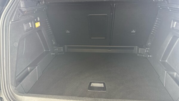 Used Peugeot 3008 2023 for sale - 76040375: Photo 50