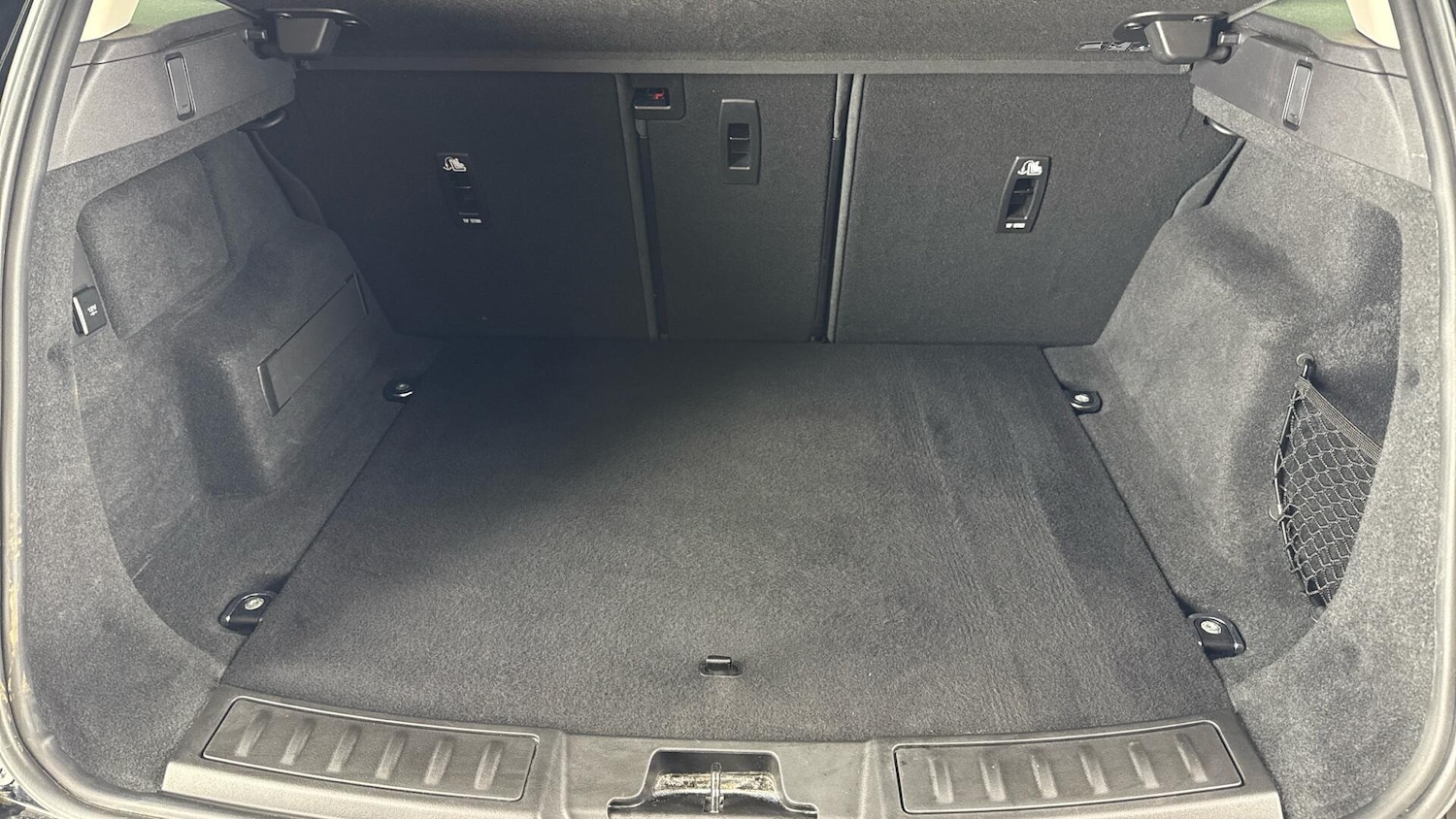 Used Land Rover Range Rover Evoque 2019 for sale - 78148065: Photo 15