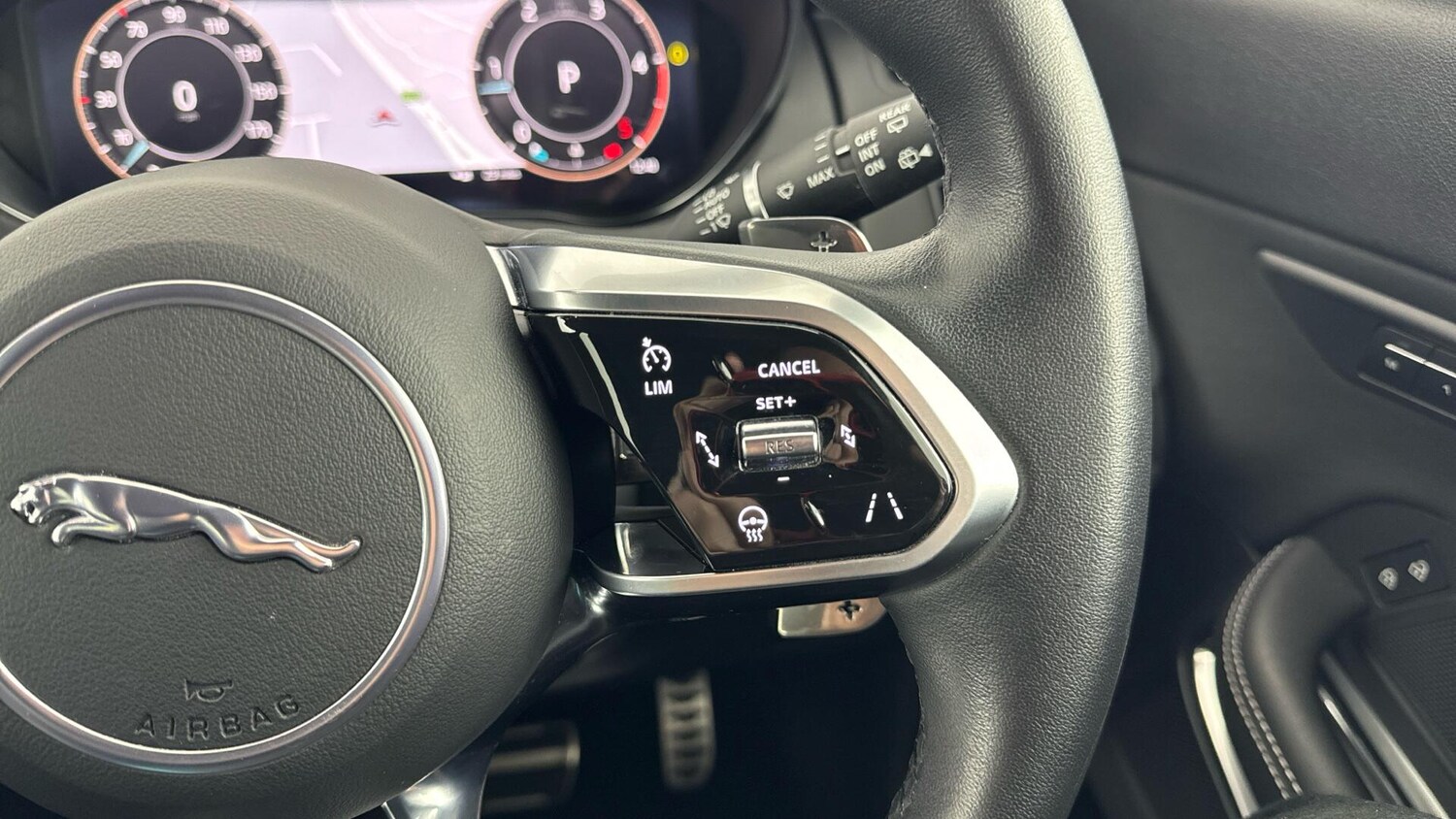 Used Jaguar E-Pace 2024 for sale - 77854336: Photo 17