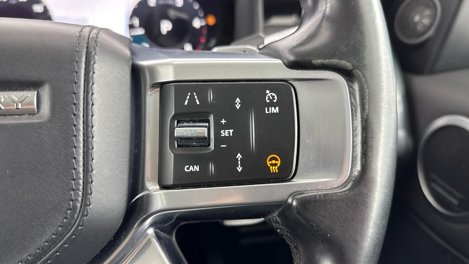 Used Land Rover Discovery 2021 for sale - 77957877: Photo 30