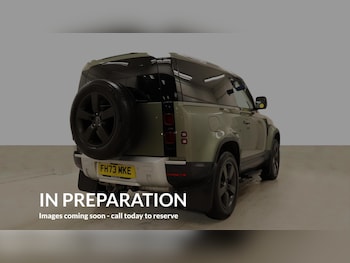 Used Land Rover Defender 2024 for sale - 78319317: Photo