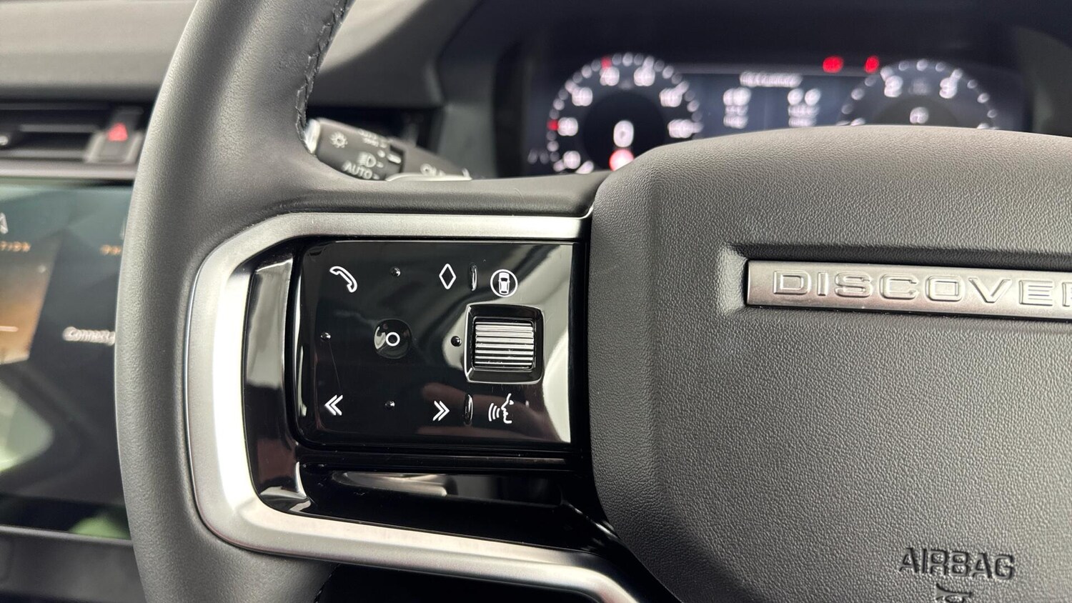 Used Land Rover Discovery Sport for sale - 77940547: Photo 20