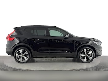 Used Volvo XC40 2022 for sale - 75893287: Photo