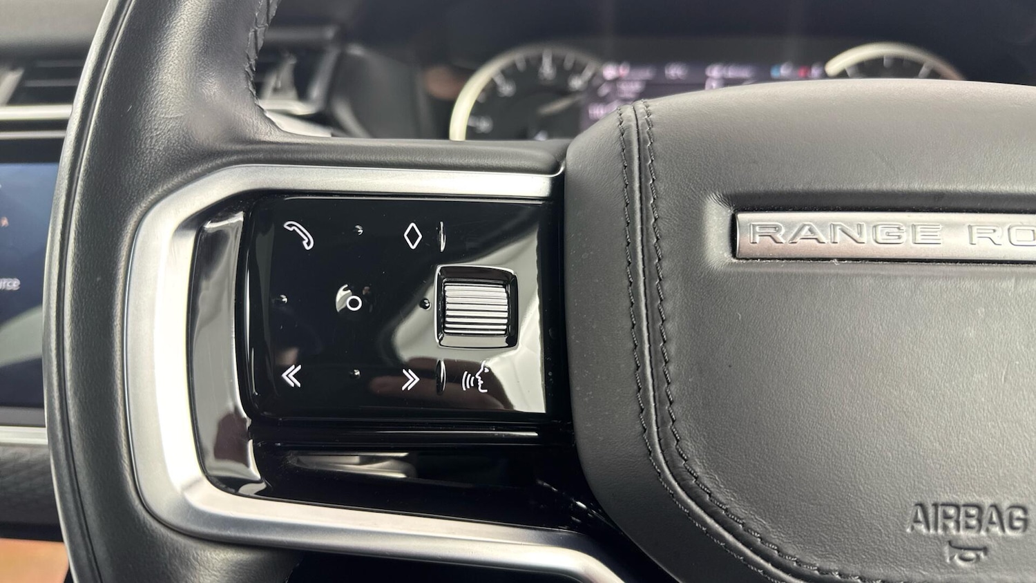 Used Land Rover Range Rover Velar 2022 for sale - 78035135: Photo 22