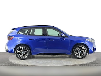 Used BMW iX1 2023 for sale - 79577124: Photo