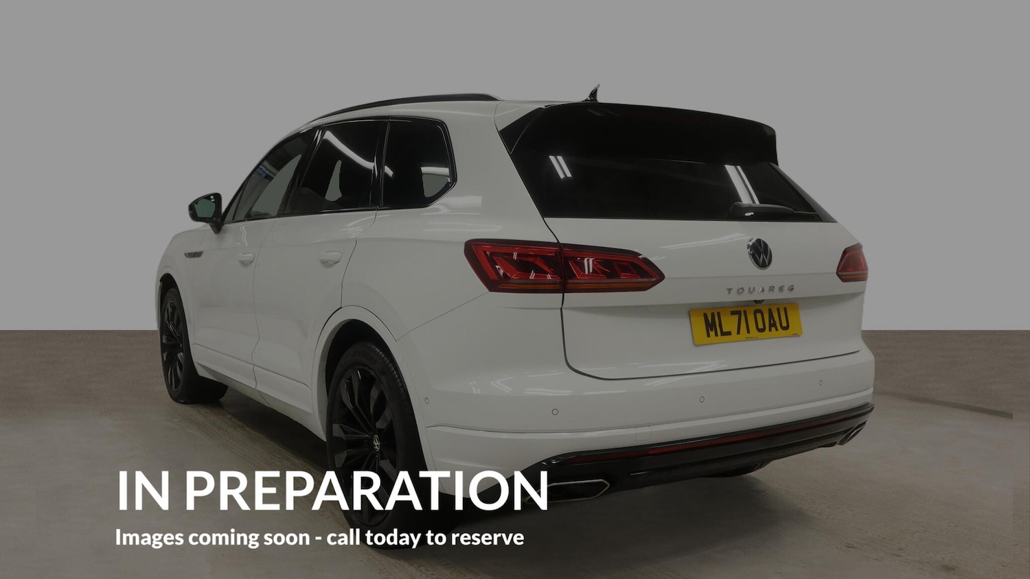 Used Volkswagen Touareg for sale - 77808299: Photo 3