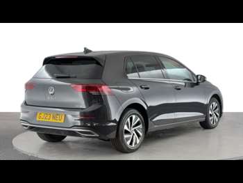 Used Volkswagen Golf 2023 for sale - 75133456: Photo