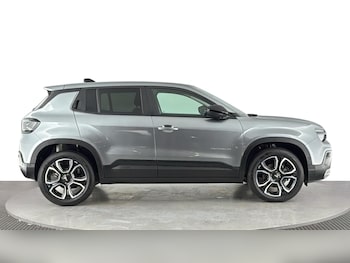 Used Jeep Avenger 2025 for sale - 79496000: Photo