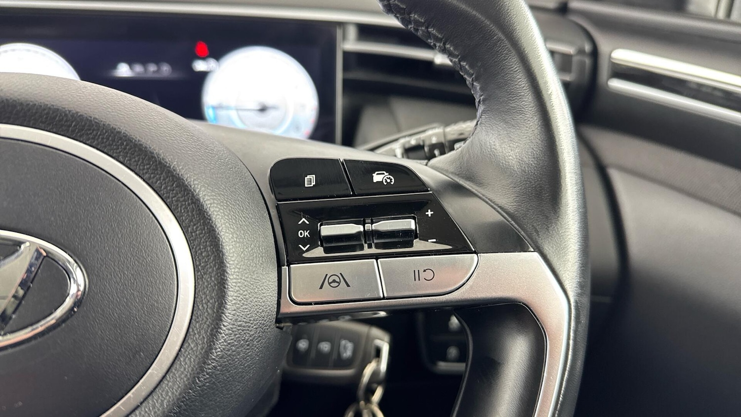 Used Hyundai TUCSON for sale - 77925357: Photo 23