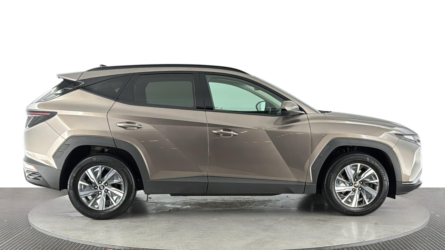 Used Hyundai TUCSON for sale - 77925357: Photo 3