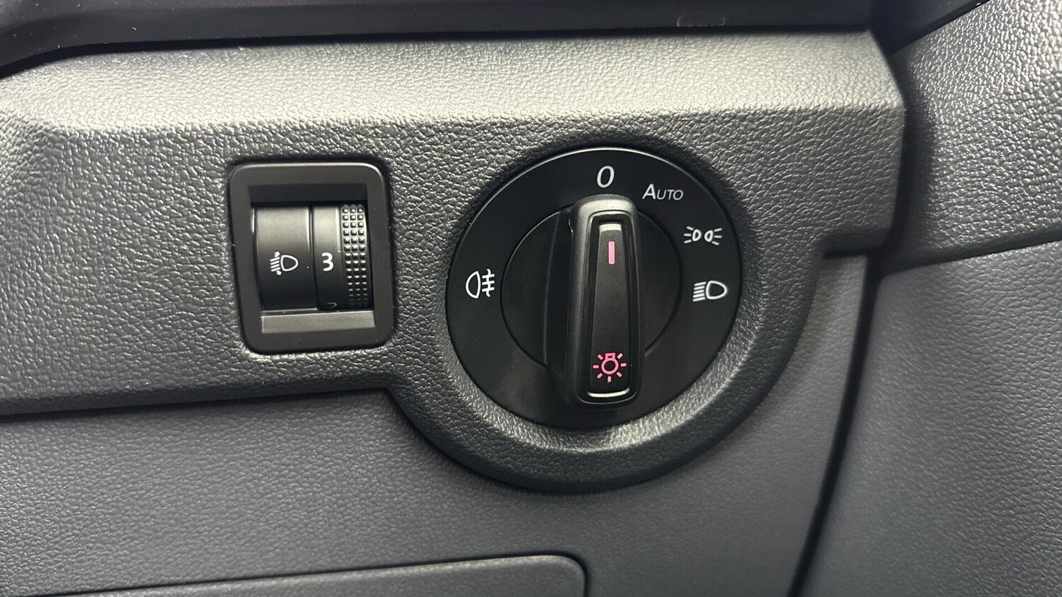 Used Volkswagen T-Cross 2020 for sale - 78170445: Photo 20