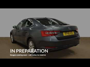 Used Skoda Superb 2018 for sale - 75133464: Photo