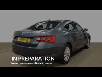 Used Skoda Superb 2018 for sale - 75133464: Photo