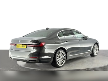 Used BMW 7 Series 2021 for sale - 77994159: Photo