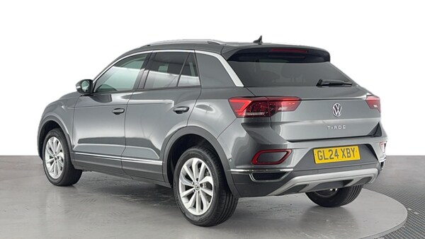 Used Volkswagen T-Roc 2024 for sale - 76040345: Photo 35