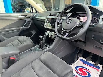 Used Volkswagen Tiguan Allspace 2018 for sale - 77774865: Photo