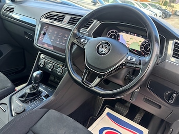 Used Volkswagen Tiguan 2017 for sale - 78583674: Photo